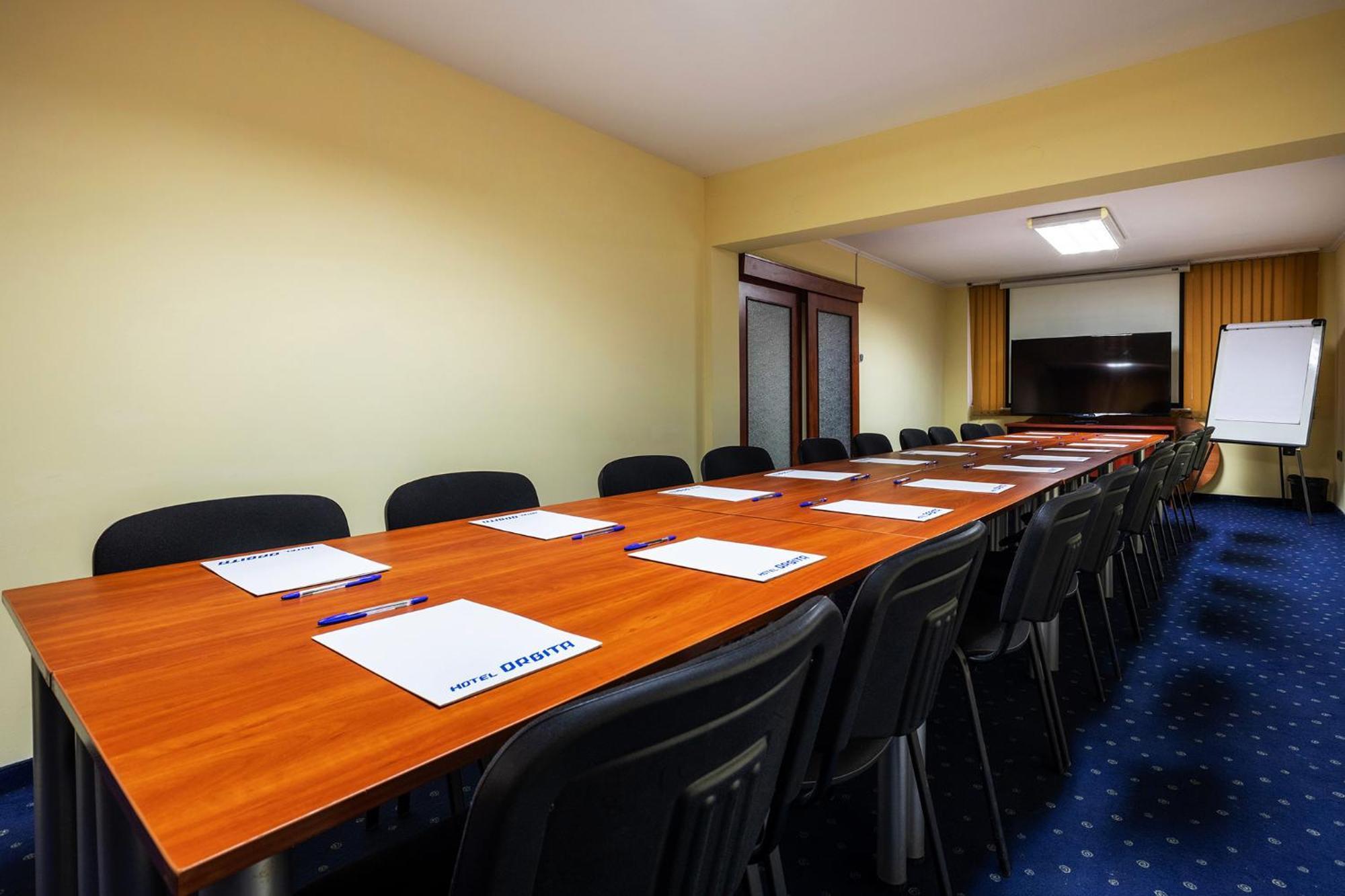 Hotel Orbita Varna Buitenkant foto