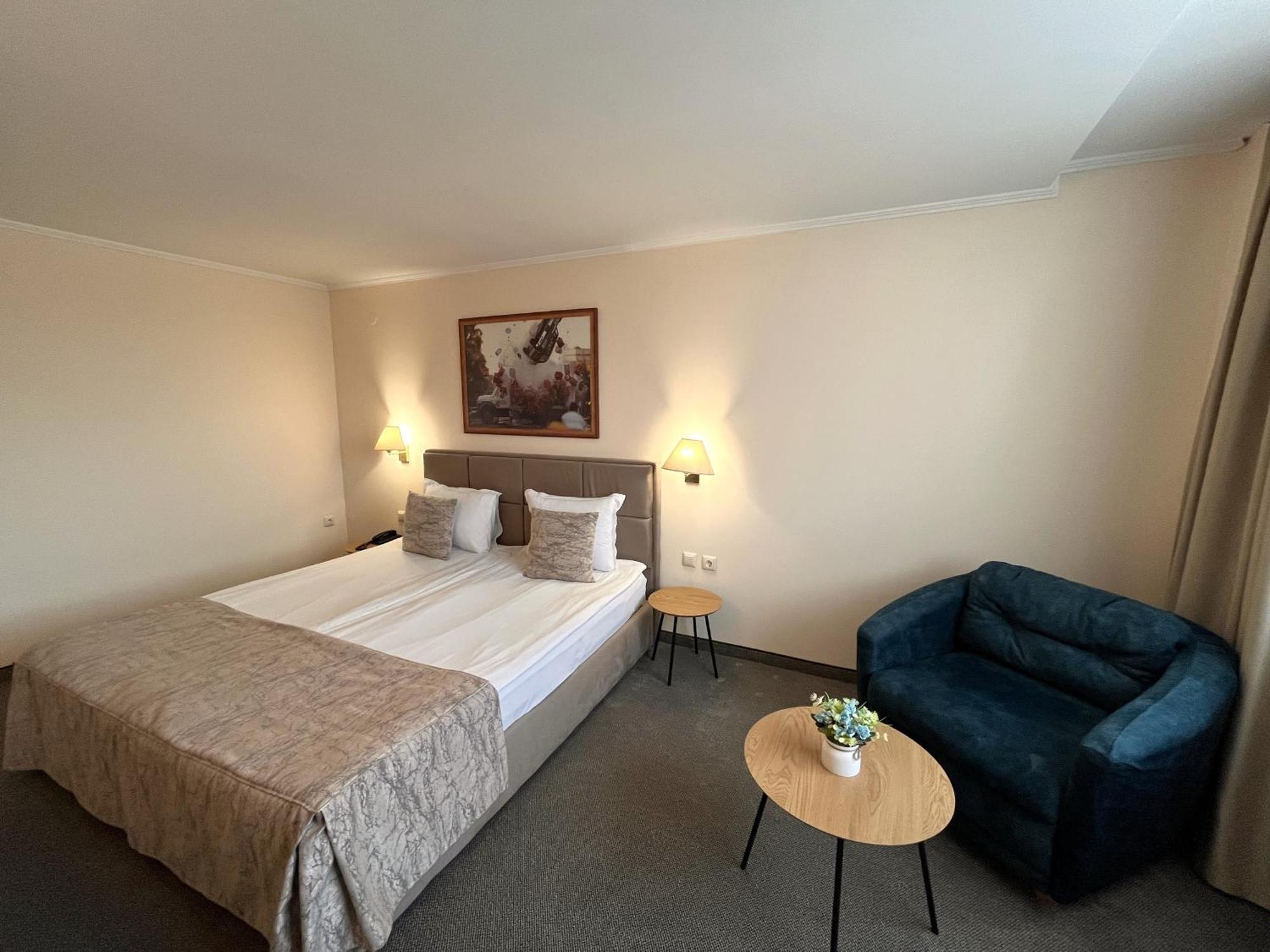 Hotel Orbita Varna Buitenkant foto